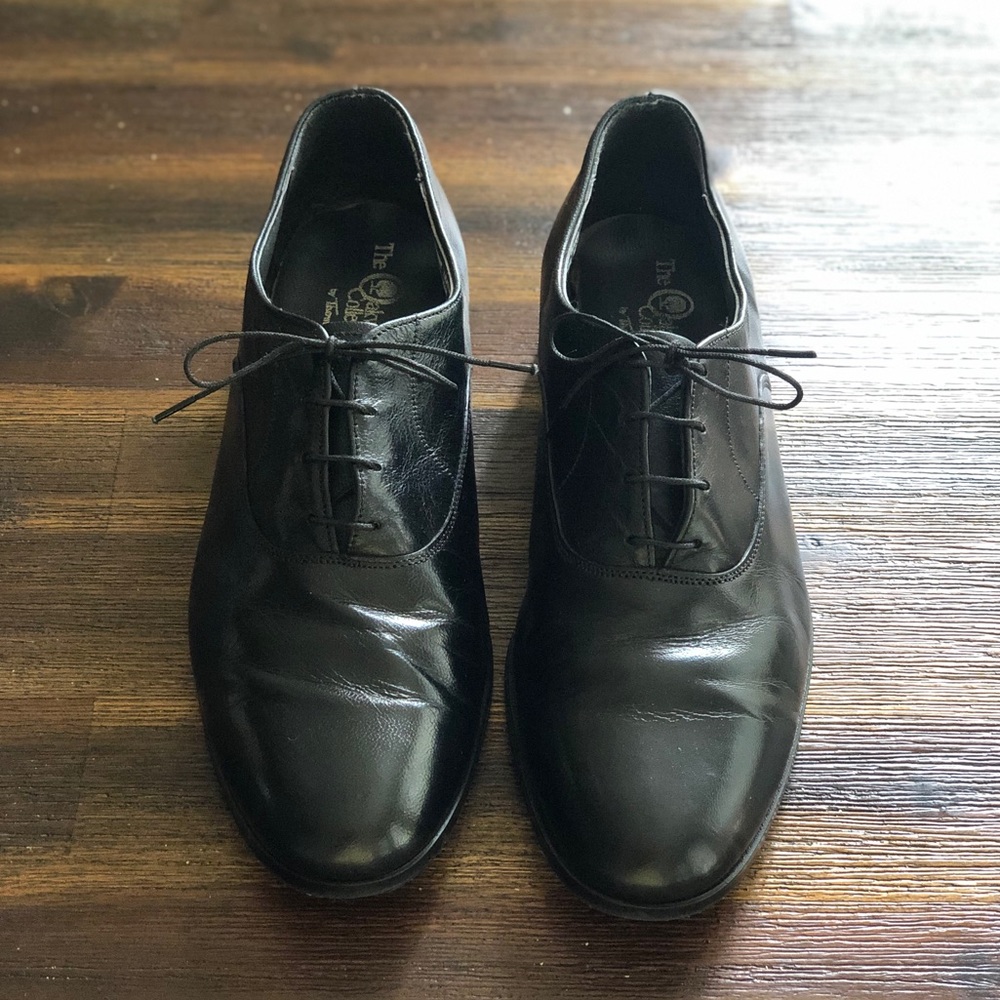 Like New Sz 8.5 Oakwood Thom McAn Black Dress Shoe